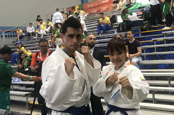 Yonathan Uribe Johana Rios oro hapkido
